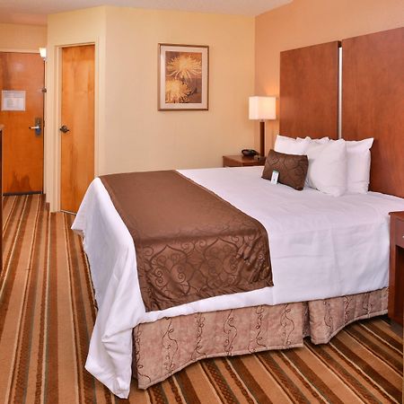 Best Western Plus Richmond Sandston Buitenkant foto