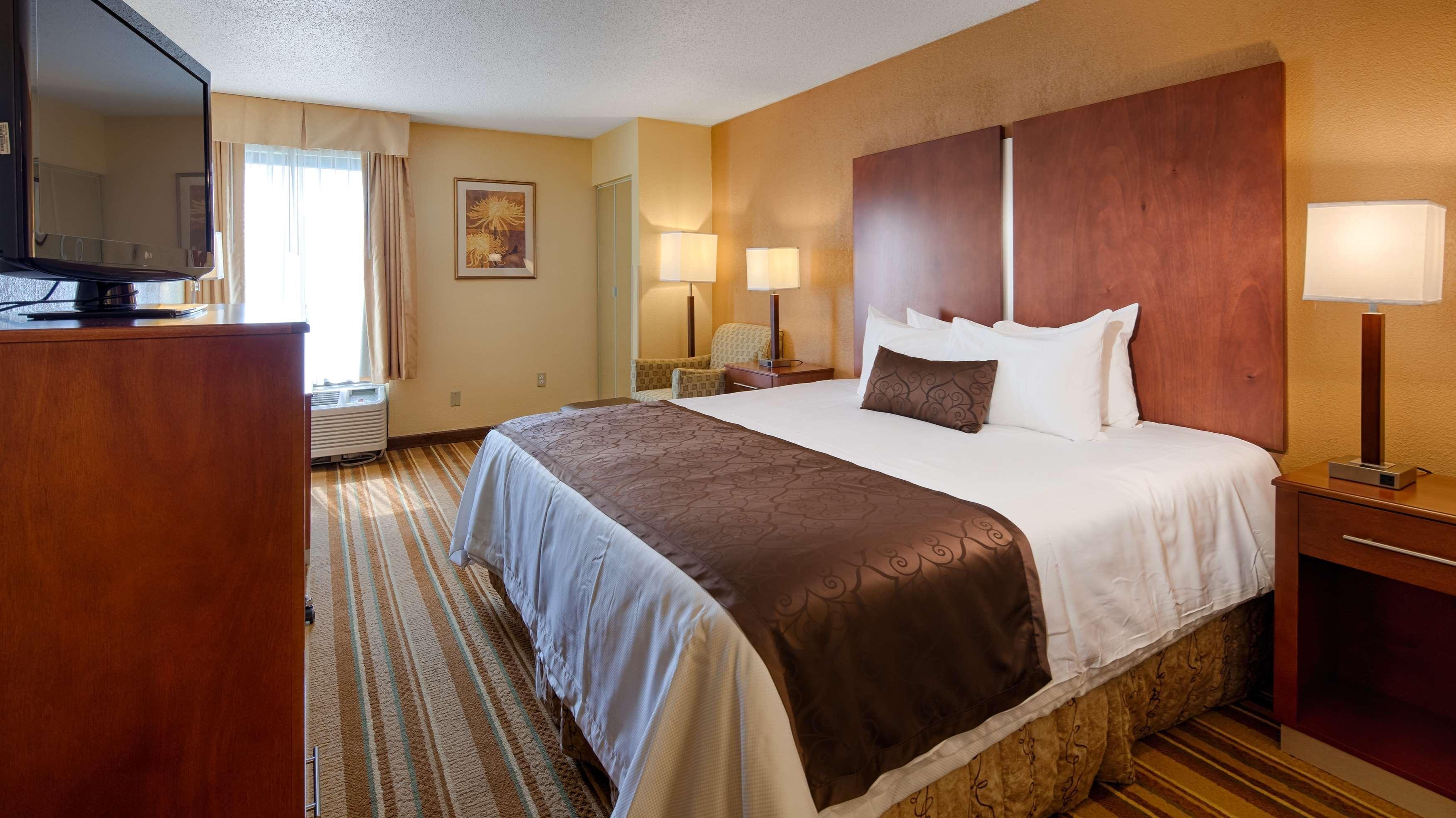 Best Western Plus Richmond Sandston Buitenkant foto