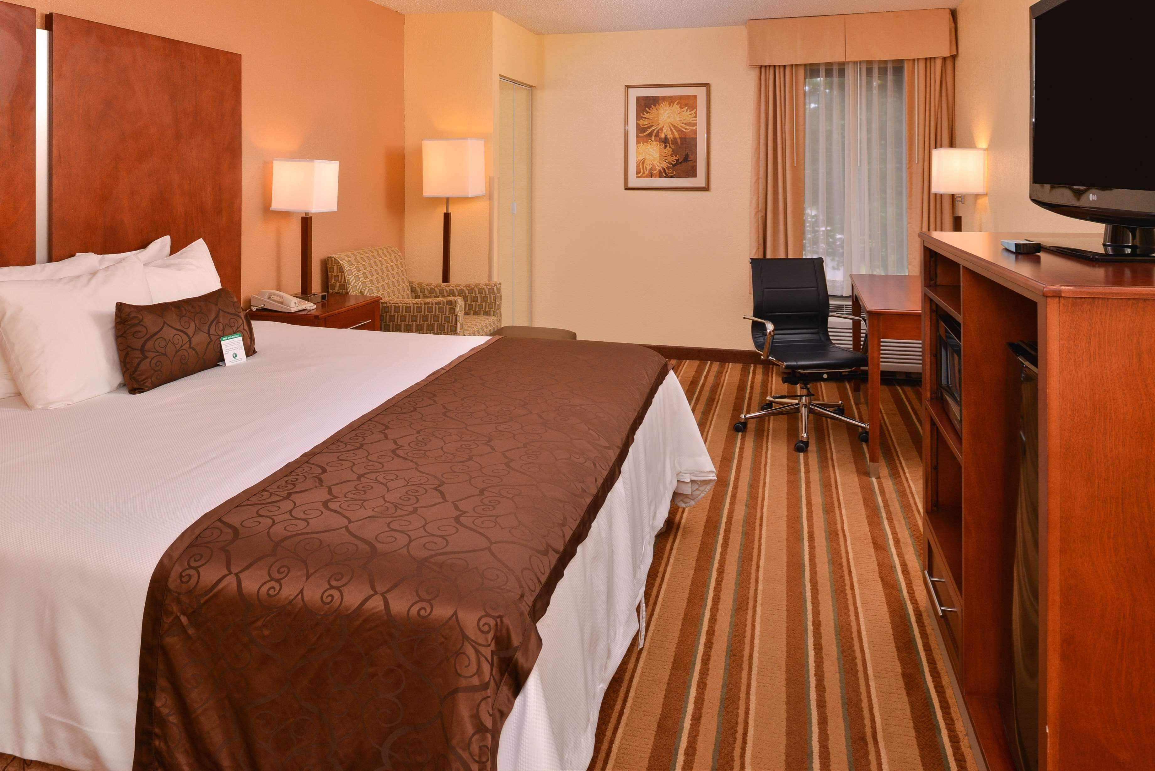 Best Western Plus Richmond Sandston Buitenkant foto